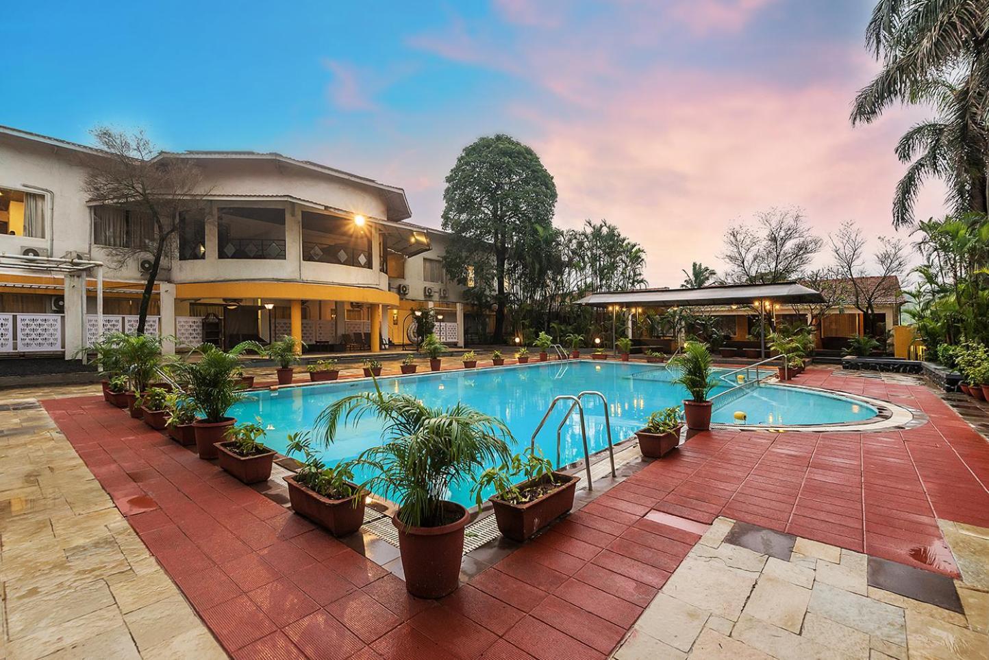 Manas Lifestyle Resort, Igatpuri Exterior foto